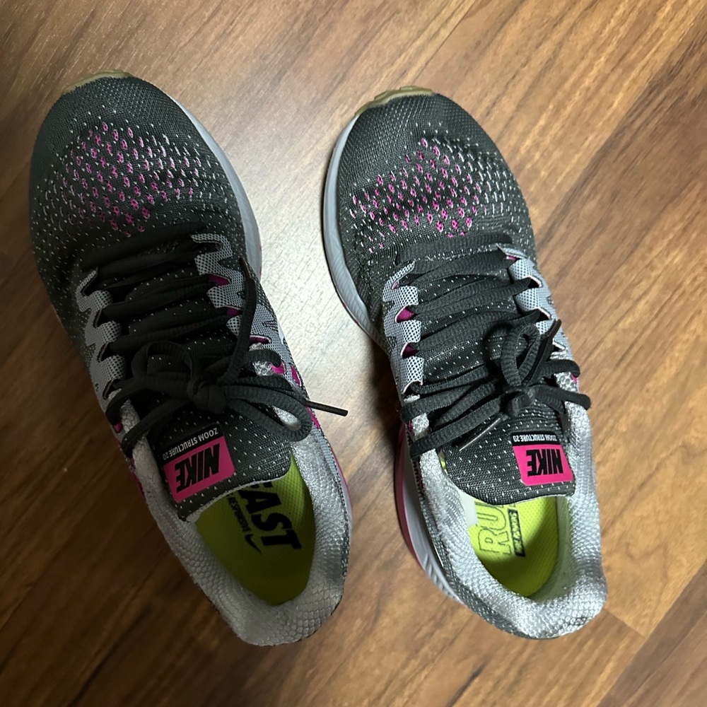 Nike Gray and Pink Athletic Sneakers - Picture 7 of 8